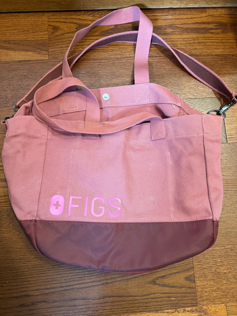 Figs pink tote